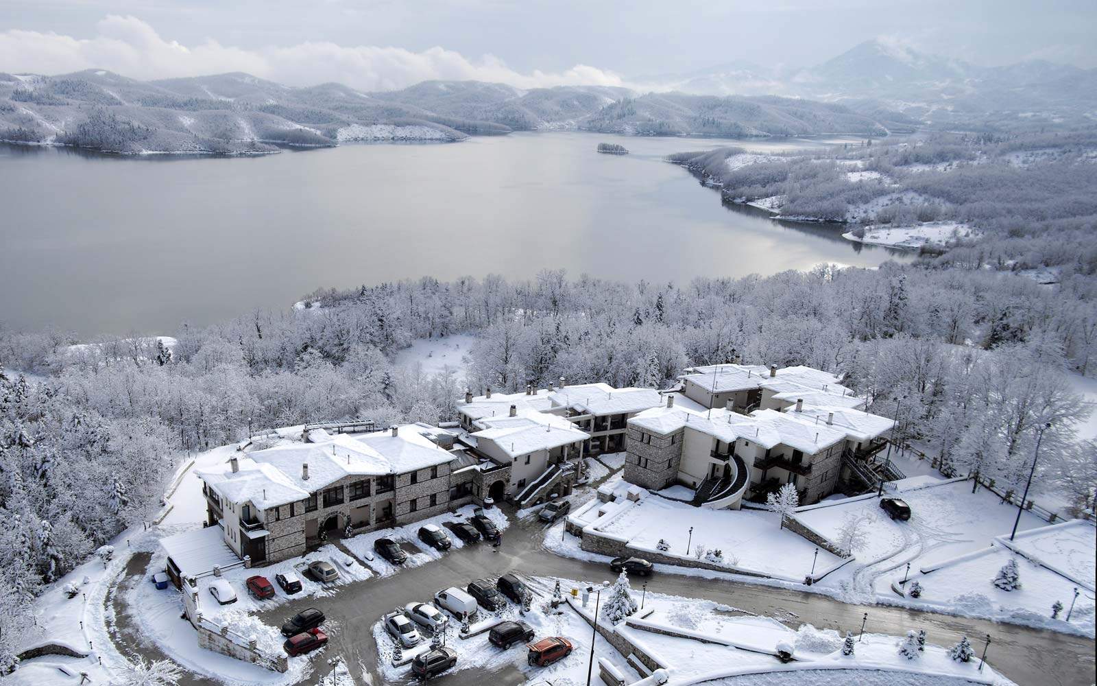 ΞΕΝΟΔΟΧΕΙΟ ΛΙΜΝΗ ΠΛΑΣΤΗΡΑ ΠΕΖΟΥΛΑ ΚΑΡΔΙΤΣΑ, ΜΕΛΕΤΗ - ΕΠΙΒΛΕΨΗ